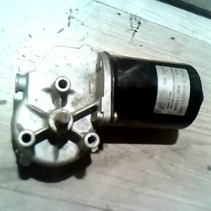 Népszerű FIAT STILO 01.09-06.12 Ablaktörlő motor első bontott alkatrész