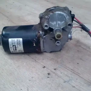 Rendeld meg most FIAT STILO 01.09-06.12 Ablaktörlő motor első bontott alkatrész