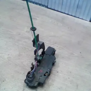 FIAT STILO 01.09-06.12 Bal első ajtó zárszerkezet központi záras 5 ajtós bontott alkatrész Végkiárusítás