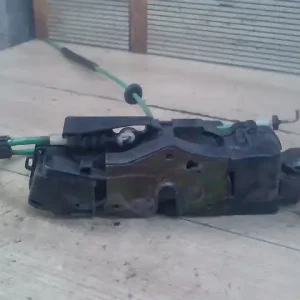 Különleges ajánlat FIAT STILO 01.09-06.12 Bal első ajtó zárszerkezet központi záras 5 ajtós bontott alkatrész