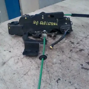 FIAT STILO 01.09-06.12 Bal első ajtó zárszerkezet központi záras 5 ajtós bontott alkatrész Árcsökkenés