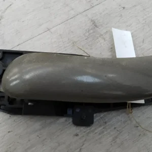 Azonnali szállítás FIAT STILO 01.09-06.12 Bal első belső kilincs 3 ajtósbontott alkatrész