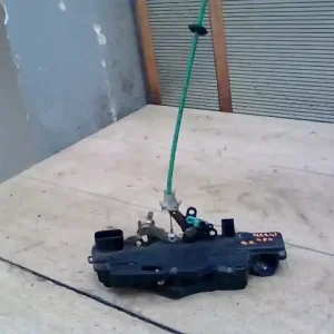 Prémium FIAT STILO 01.09-06.12 Bal első ajtó zárszerkezet központi záras kombi bontott alkatrész