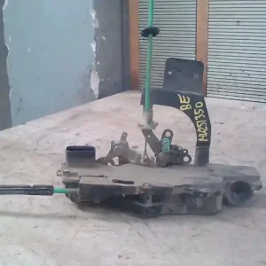 Azonnal elérhető FIAT STILO 01.09-06.12 Bal első ajtó zárszerkezet központi záras 5 ajtós bontott alkatrész