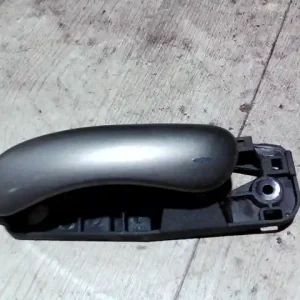 FIAT STILO 01.09-06.12 Bal első belső kilincs bontott alkatrész Biztonságos fizetés