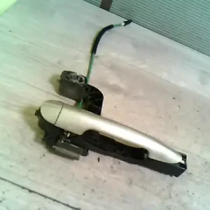 Ne maradj le FIAT STILO 01.09-06.12 Bal első külső kilincs bontott alkatrész