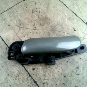 Expressz szállítás FIAT STILO 01.09-06.12 Bal hátsó belső kilincs 5 ajtós bontott alkatrész