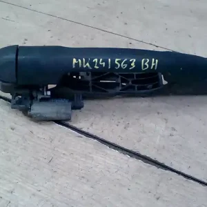 Kihagyhatatlan ajánlat FIAT STILO 01.09-06.12 Bal hátsó külső kilincs 5 ajtós bontott alkatrész