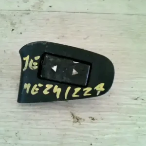 Kedvezmény FIAT STILO 01.09-06.12 Jobb első ablakemelő kapcsoló bontott alkatrész