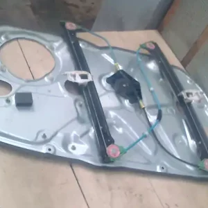 Legnépszerűbb FIAT STILO 01.09-06.12 Jobb első ablakemelő szerkezet elektromos kombi bontott alkatrész