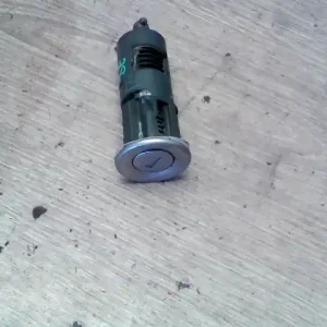 Exkluzív ajánlat FIAT STILO 01.09-06.12 Jobb első ajtó dugózár bontott alkatrész