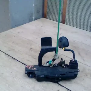 Szezonális akció FIAT STILO 01.09-06.12 Jobb első ajtó zárszerkezet központizáras kombi bontott alkatrész