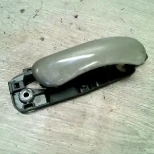 Exkluzív ajánlat FIAT STILO 01.09-06.12 Jobb első belső kilincs bontott alkatrész