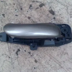 Szezonális akció FIAT STILO 01.09-06.12 Jobb első belső kilincs 5 ajtós bontott alkatrész