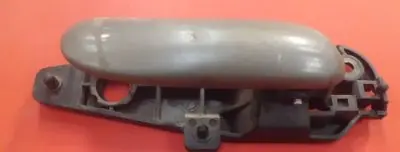 Szuper akció FIAT STILO 01.09-06.12 Jobb első belső kilincs bontott alkatrész