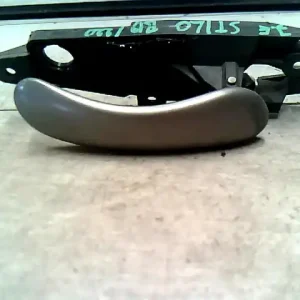 Vásárlói kedvenc FIAT STILO 01.09-06.12 Jobb első belső kilincs bontott alkatrész