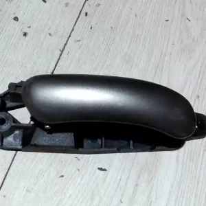 Nézd meg most FIAT STILO 01.09-06.12 Jobb hátsó belső kilincs bontott alkatrész