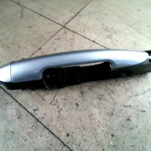 Különleges ajánlat FIAT STILO 01.09-06.12 Jobb hátsó külső kilincs 5 ajtós bontott alkatrész