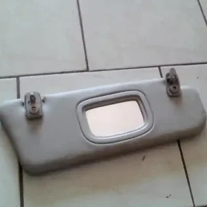 Újdonság FIAT STILO 01.09-06.12 Jobb napellenző bontott alkatrész