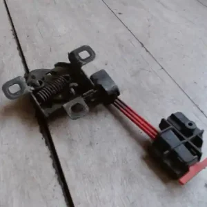 Utolsó esély FIAT STILO 01.09-06.12 Motorháztető zár bontott alkatrész