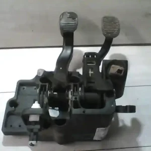 Rendeld meg most FIAT STILO 01.09-06.12 Pedálbak bontott alkatrész