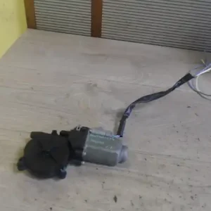 Alacsony ár FIAT ULYSSE Jobb első ablakemelő motor bontott alkatrész