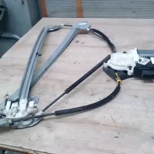 Végkiárusítás FIAT ULYSSE 02.07- Jobb első ablakemelő szerkezet elektromos bontott alkatrész