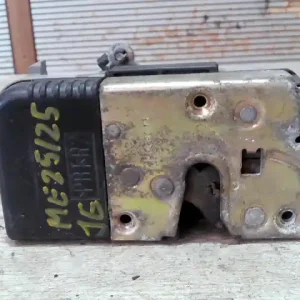 Biztonságos fizetés FIAT ULYSSE 02.07- Jobb első ajtó zárszerkezet központizáras bontott alkatrész