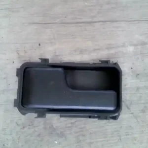 Újdonság FIAT UNO 89-94 Bal hátsó belső kilincs bontott alkatrész