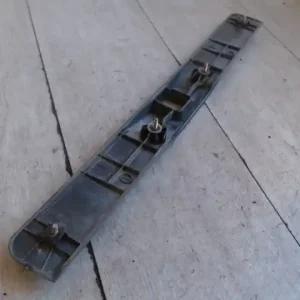 Végkiárusítás FIAT UNO 89-94 Csomagtér ajtó díszléc 5 ajtós bontott alkatrész