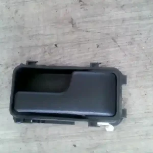 Legkelendőbb FIAT UNO 89-94 Jobb hátsó belső kilincs 5 ajtós bontott alkatrész