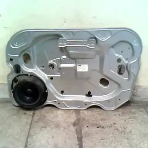 Azonnal elérhető FORD C-MAX 03.06-07.03 Jobb első ablakemelő szerkezet elektromos ajtóbetéten 5 ajtós bontott alkatrész