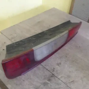 Akció FORD C-MAX 03.06-07.03 Jobb hátsó lámpa 5 ajtós bontott alkatrész