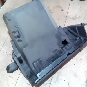 Szuper ajánlat FORD C-MAX 03.06-07.03 Kesztyűtartó bontott alkatrész