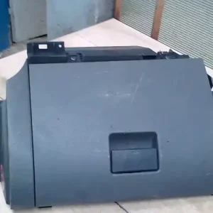 Vedd meg online FORD C-MAX 03.06-07.03 Kesztyűtartó bontott alkatrész