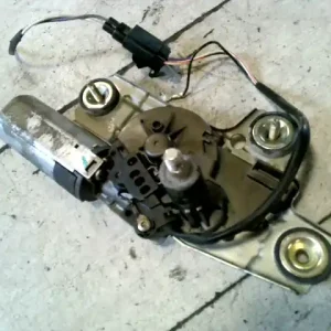 Biztonságos fizetés FORD ESCORT 95- Ablaktörlő motor hátsó 5 ajtós bontott alkatrész