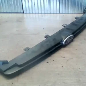 Biztonságos fizetés FORD ESCORT 95- Hűtőrács díszrács bontott alkatrész