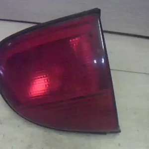 Akció FORD ESCORT 95- Jobb belső hátsó lámpa 5 ajtósbontott alkatrész