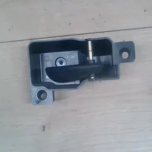 Akciós ár FORD ESCORT 95- Jobb hátsó belső kilincs kombi bontott alkatrész