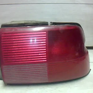 Utolsó esély FORD ESCORT 95- Jobb hátsó lámpa 5 ajtós bontott alkatrész