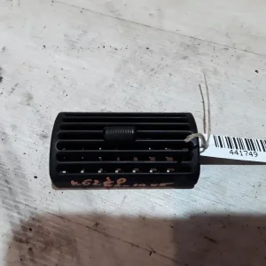 Akció FORD EXPLORER 1995-2001 Középső szellőző bontott alkatrész