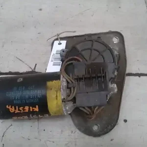 Alacsony ár FORD FIESTA -89 Ablaktörlő motor első bontott alkatrész