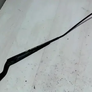 Akciós ár FORD FIESTA 02-05 Ablaktörlő kar jobb első bontott alkatrész