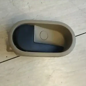 Vedd meg most FORD FIESTA 02-05 Bal hátsó belső kilincs bontott alkatrész