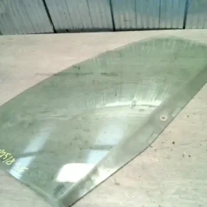 Alacsony ár FORD FIESTA 02-05 Jobb első ajtóüveg 5 ajtós, ferdehátú bontott alkatrész