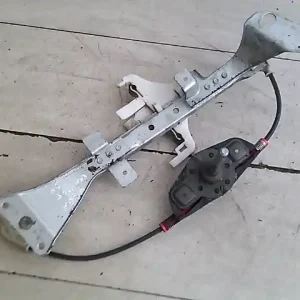 Újdonság FORD FIESTA 05-08 Jobb hátsó ablakemelő szerkezet mechanikus bontott alkatrész