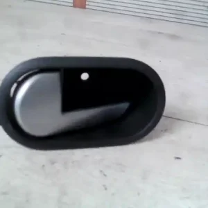 Alacsony ár FORD FIESTA 05-08 Jobb első belső kilincs bontott alkatrész