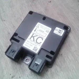 Azonnali szállítás FORD FIESTA 05-08 Légzsák vezérlőegység bontott alkatrész