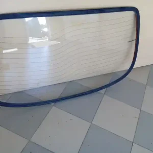 Újdonság FORD FIESTA 96-99 Hátsó szélvédő bontott alkatrész