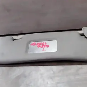 Árcsökkenés FORD FIESTA 96-99 Jobb napellenző bontott alkatrész